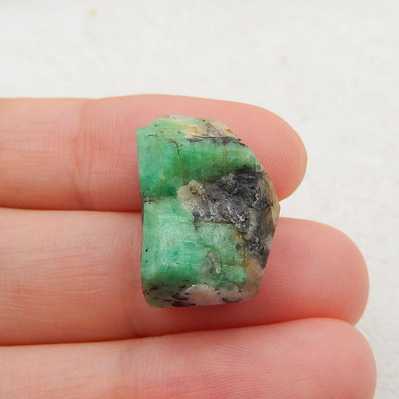 天然石翡翠绿原料，宝石原石，18x13x9mm，3.2g