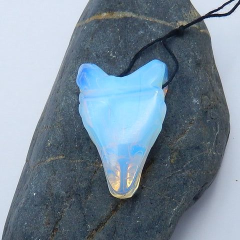 Perle pendentif tête de loup sculptée à la main en opalite, 35x27x13mm, 12.2g