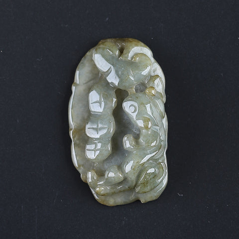 Natural Jade Carved figurine Pendant Bead 40*31*13mm, 24.2g