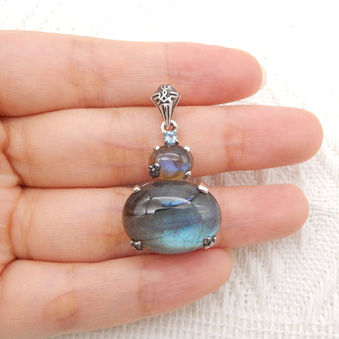 Silver Accessories! Natural Labradorite Gemstone With Silver 925 Pendant, Popular Gemstone Pendant , 27x20x10mm, 7.8g