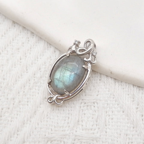 Silver Accessories! Natural Labradorite Gemstone With Silver 925 Pendant, Popular Gemstone Pendant For Necklace, 26x13x6mm, 2.8g