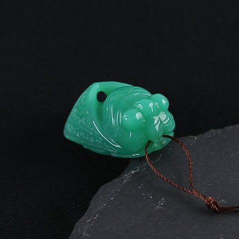 Carved Natural AAA Grade Chrysoprase Cicada Gemstone Pendant Bead,Best Gemstone Jewelry Gift,Handmade Design,32×17×14mm,10.9g