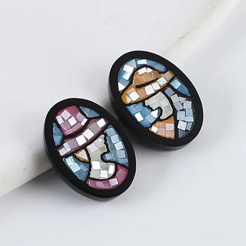 Natural MOP And Obsidian Intarsia Women Head Gemstone Cabochon Pair (Can be drilled), Handmade Gemstone Cufflinks Design, 18x13x2mm, 1g