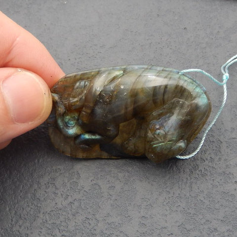 Perle pendentif en pierre gemme de labradorite tigre sculptée, 54x32x15mm, 28.9g