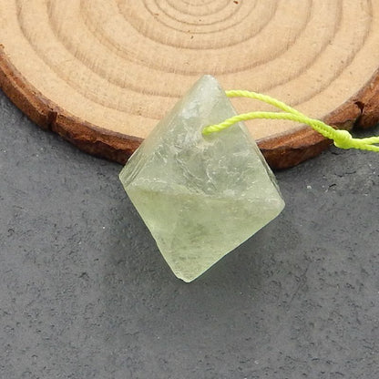 Perle pendentif en fluorite, 27x20mm, 15g