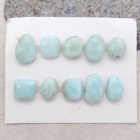 10 cabochons Freedom Larimar, 13 x 9 x 5 mm, 8 x 6 x 4 mm, 8,25 g.