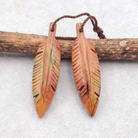 Paire de boucles d'oreilles en feuille de jaspe rouge naturel, pierre pour la fabrication de boucles d'oreilles, 35 x 10 x 4 mm, 4,9 g