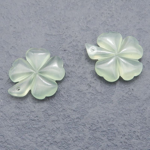 Boucles d'oreilles trèfle à quatre feuilles sculptées à la main 2 pièces en jade néphrite sculpté, 27x24x4mm, 8.5g