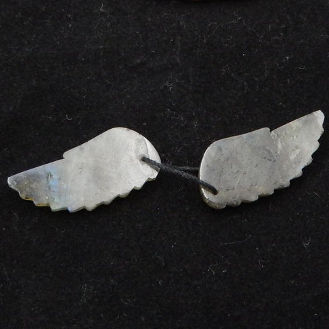 Paire de boucles d'oreilles avec ailes sculptées en labradorite, 37 x 17 x 4 mm, 9,6 g