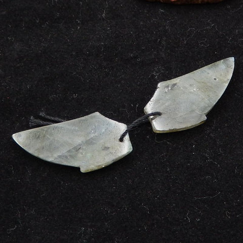 拉长石雕刻翅膀耳环石一对，27x13x4mm，4.2g