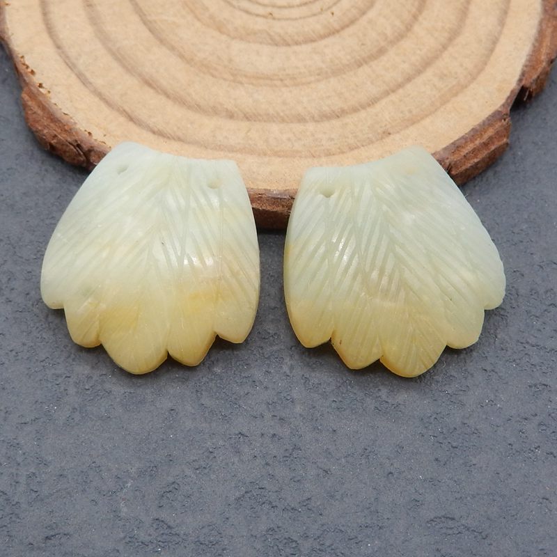 Boucles d'oreilles en plumes d'amazonite sculptées, boucles d'oreilles pendantes en plumes de pierres précieuses sculptées à la main, bijoux naturels, 30x20x5mm, 9g