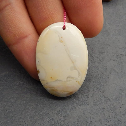 Natural Howlite Pendant Bead 37*26*6mm, 9.1g