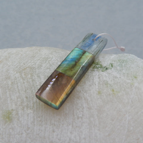 Intarsia of Blue Kyanite And Labradorite Pendant Bead 33x8x4mm, 3.1g