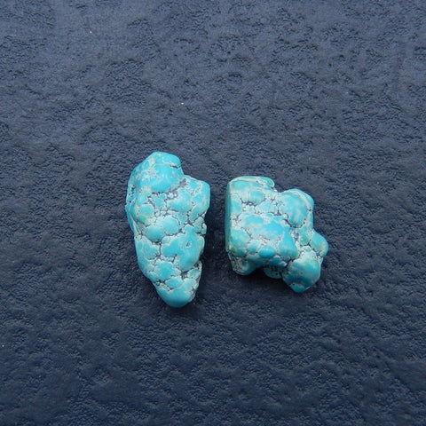 2 PCS 天然石块绿松石凸圆形，16X16X4mm，5.7g