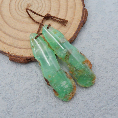 1 paire de boucles d'oreilles rares en chrysoprase de forme libre, 41X13X5mm, 7.1g