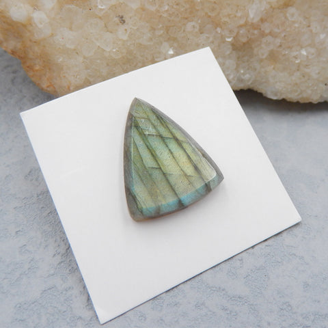 Natural Labradorite Cabochon 22x18x5mm, 3.8g