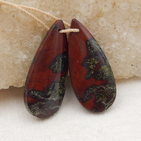 Natural Dragons Blood Jasper 矩形耳环一对，用于制作耳环的石头，33x13x4mm，7.4g