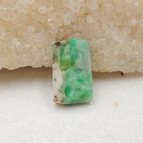 Natural Stone Emerald Green Raw Material, Gemstone Rough, 23x14x6mm, 4.1g - MyGemGarden