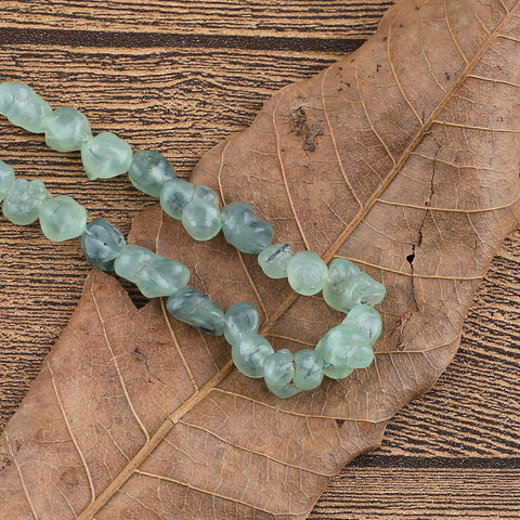 New! ! Natural Prehnite Gemstone Necklace, 1 Strand, 18 inch, 49g