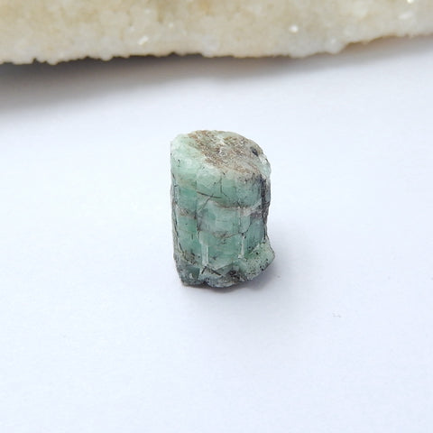 Natural Stone Emerald Green Raw Rough, 14x10x9mm, 3.4g - MyGemGarden