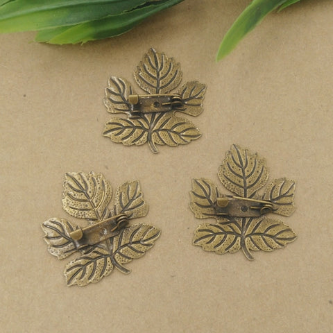 Wholesale 20pcs Carved Leaf Brooch Pendant Accessories, Brooch Pendant, Jewelry Pendant Blanks Suppliers, 32x29mm - MyGemGarden