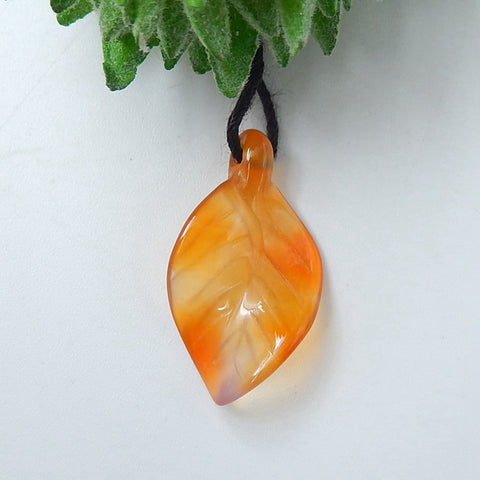 Red agate Carved leaf Pendant Bead, 20x11x2mm, 0.6g - MyGemGarden