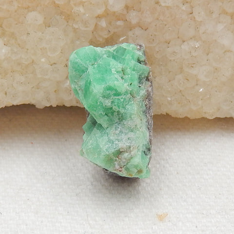 Natural Stone Emerald Green Raw Material, Gemstone Rough, 21x12x13mm, 4.3g - MyGemGarden