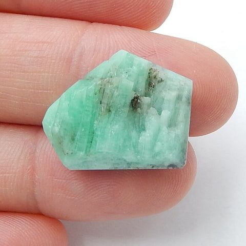 Natural Stone Emerald Green Raw Rough 19x16x8mm, 3.7g - MyGemGarden