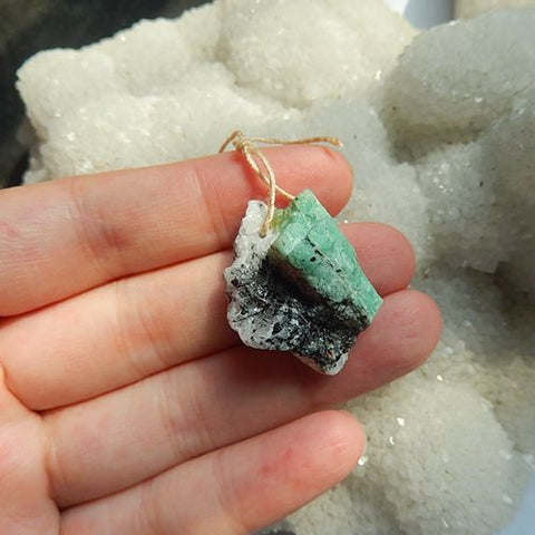 New Arrival Natural Stone Emerald Green Pendant for Fashion 27x21x13mm 6.8g - MyGemGarden