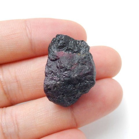 Natural Ruby Raw Material, Gemstone Rough, 23x15x13mm, 9.5g - MyGemGarden