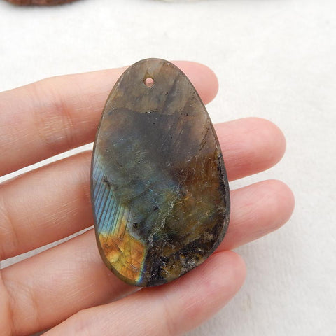 Natural Labradorite Carved animal Pendant Bead 48x31x10mm，22.9g