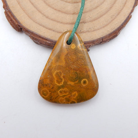 Pierre pendentif en jaspe océanique triangle naturel, 29 x 24 x 7 mm, 7,1 g