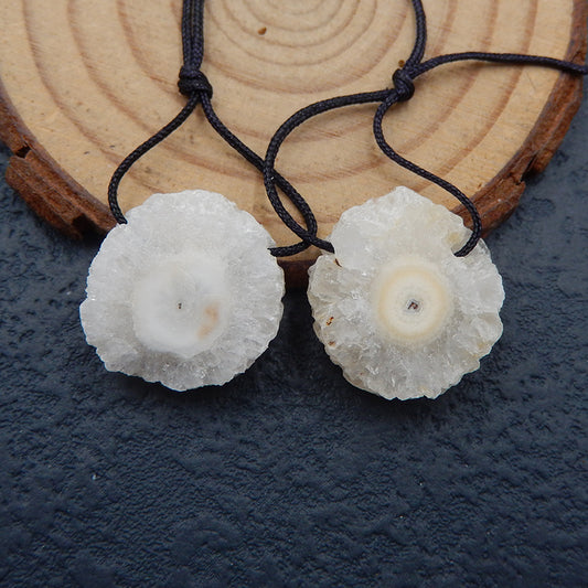 1 paire de boucles d'oreilles Nature White Geode Quartz Druzy Stone pour collier, 20X18X6mm, 7.1g