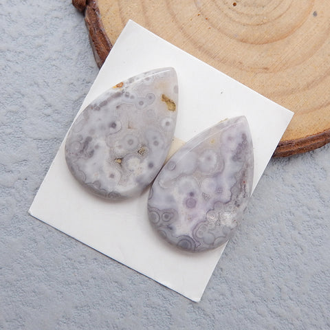 Paire de cabochons à dos plat en forme de goutte d'agate violette, 27 x 18 x 4 mm, 6,5 g