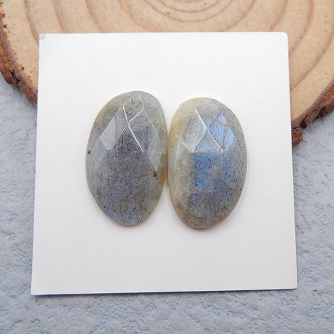 Paire de Cabochons en Labradorite Sculpté à Angles 20x12x4mm, 3.6g