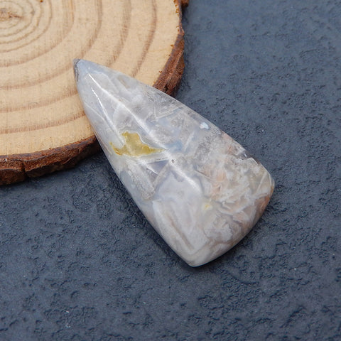 Cabochon à dos plat en agate de bambou triangle naturel, 39x20x6 mm, 7,2 g