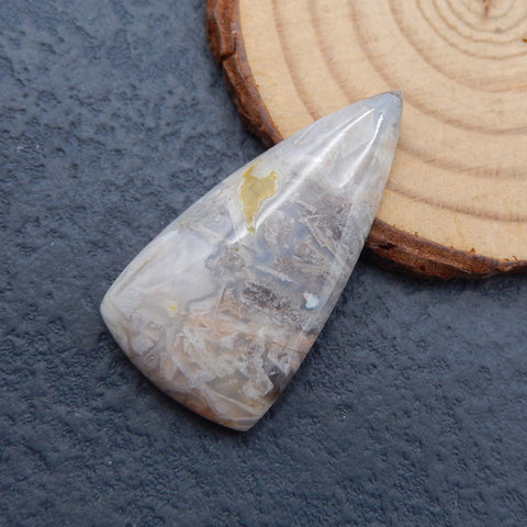 Cabochon à dos plat en agate de bambou triangle naturel, 39x20x6 mm, 7,2 g