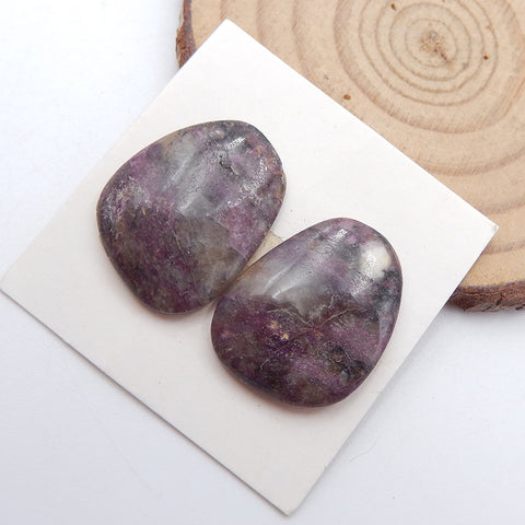 Paire de cabochons en pierres précieuses de sugilite naturelle, 21 x 17 x 4 mm, 5,4 g