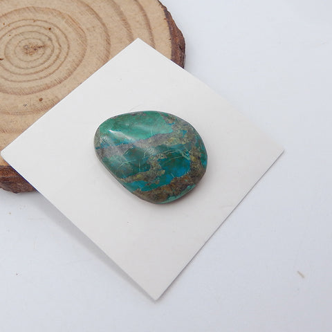 1 cabochon à dos plat en chrysocolle verte naturelle, 22 x 18 x 5 mm, 4,3 g.