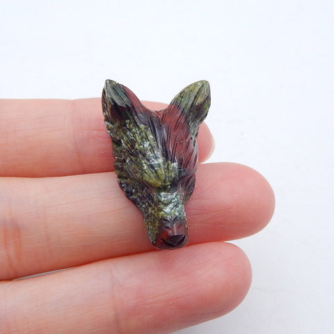 Dragons Blood Jasper 手工雕刻狼头吊坠，25x16x10mm，5.5g