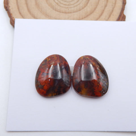 Paire de cabochons en agate rouge des États en guerre naturels, 19 x 17 x 6 mm, 7,3 g