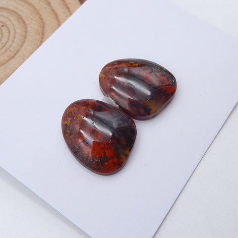 Paire de cabochons en agate rouge des États en guerre naturels, 19 x 17 x 6 mm, 7,3 g