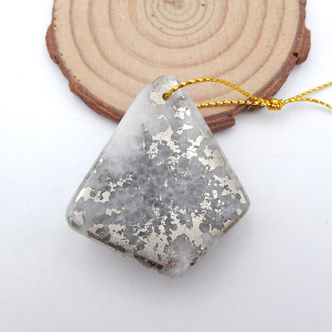 Quartz blanc Drusy avec perle pendentif en pyrite, 45x38x13 mm, 24,9 g