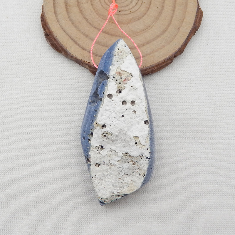 Perle pendentif en pierre précieuse de corail bleu pépite, 62x27x15mm, 27.2g