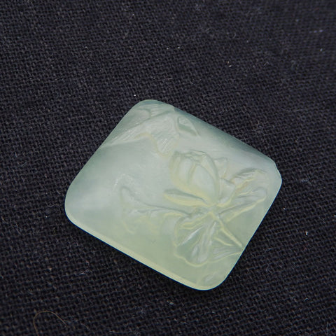 Cabochon de fleur de jade néphrite en pierre naturelle sculptée à la main, 26 x 26 x 10 mm, 9,7 g