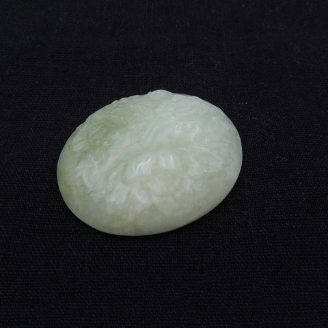 Cabochon rond en pierre naturelle de jade néphrite sculpté à la main, 51 x 45 x 10 mm, 34,1 g