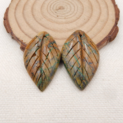 Chrysocolle Sculpté Feuille Boucles D'Oreilles Pierres Précieuses Paire De Pierres, 31x19x4mm, 6.7g