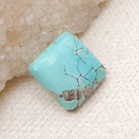 天然方形蓝色绿松石平底凸圆形，12x12x3mm，1.0g