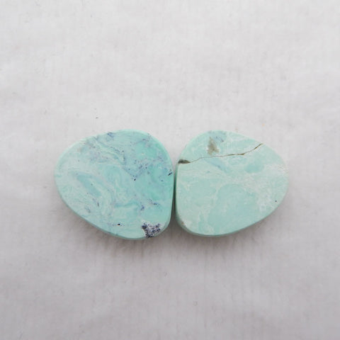 Paire de cabochons de pierres précieuses de turquoise naturelle 17x15x4mm, 3.3g