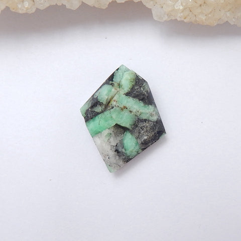 Natural Stone Emerald Green Raw Rough, 21x14x6mm, 2.5g - MyGemGarden